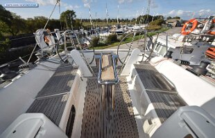 cockpit-aft-ss