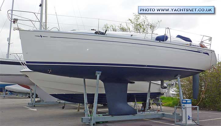 Bavaria 30 cruiser