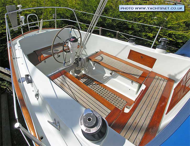 nicholson 35 yacht review