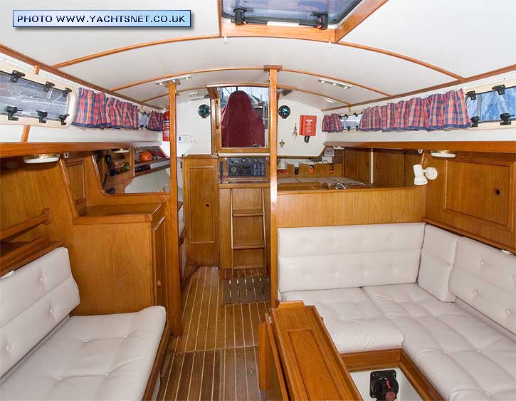 Victoria 34