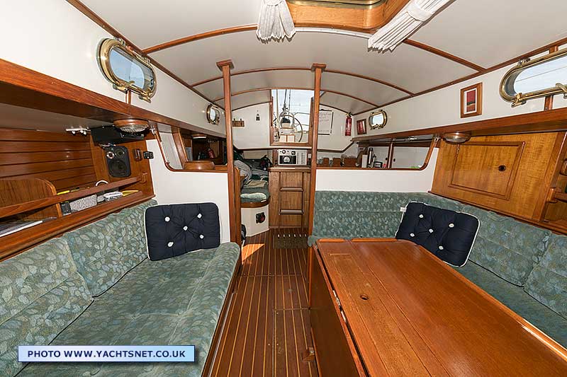 Saloon aft