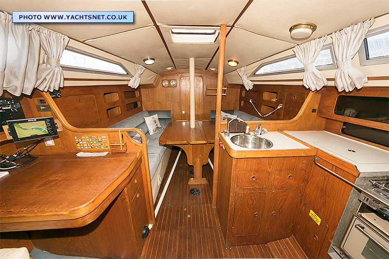 Saloon - Moody 31 Mk II for sale